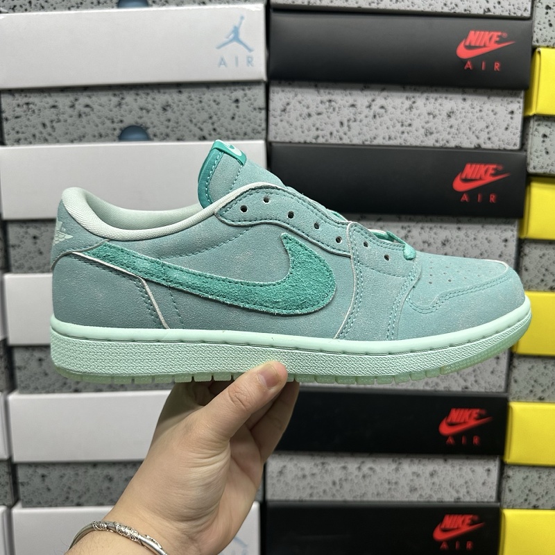 Jordan 1 Sneakers 9