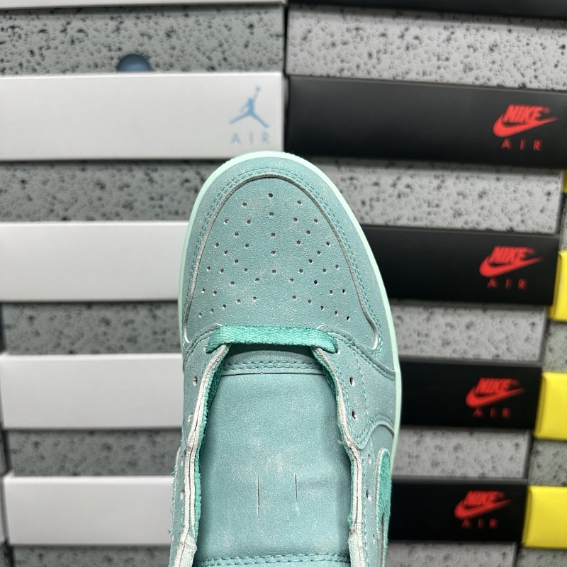 Jordan 1 Sneakers 7