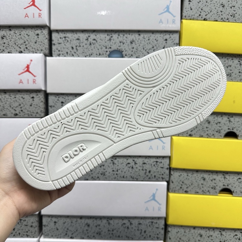 Dior B27 Sneakers · White 3