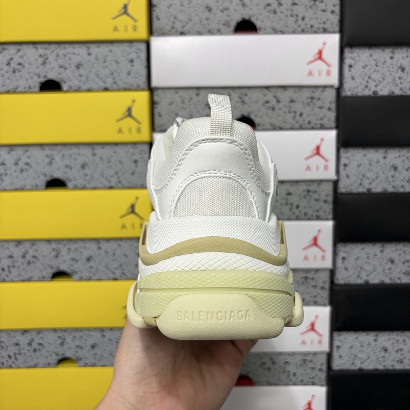 Triple S 1 9000 · 6