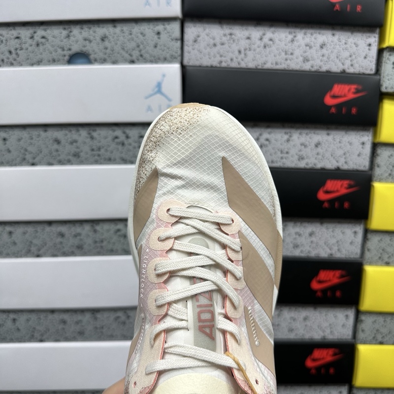 Adizero Adios 4M 7