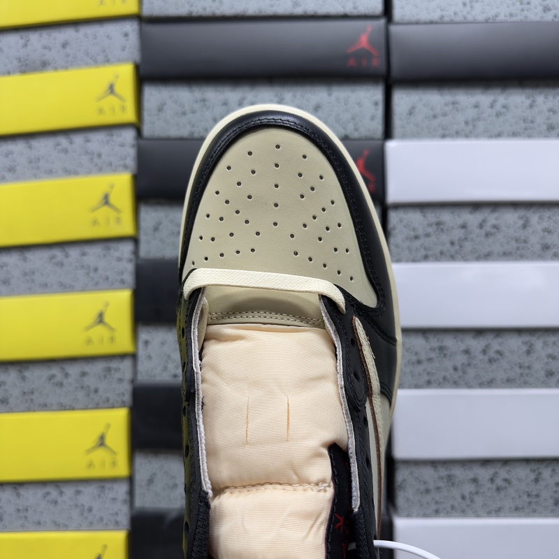 Jordan 1 Sneakers 6