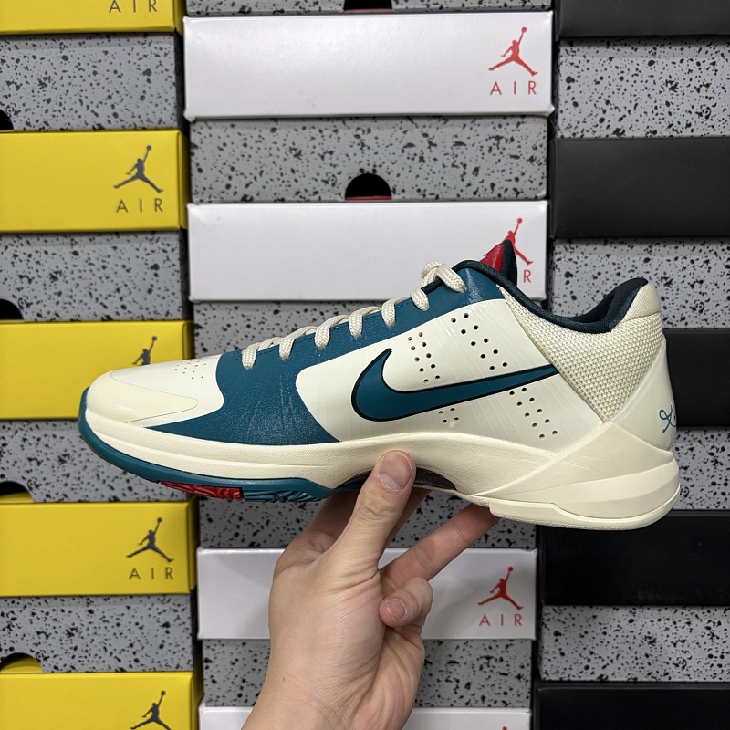 Jordan KB6 Sneakers 4