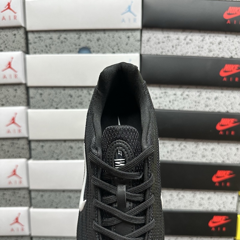 Shox Z · 4