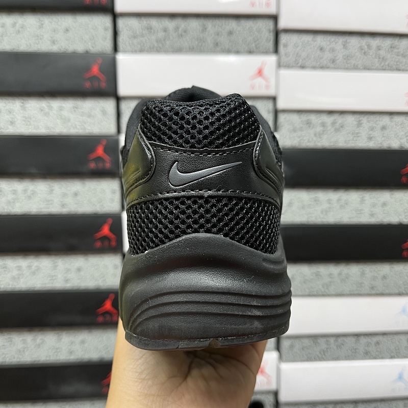 Nike Vomero 3