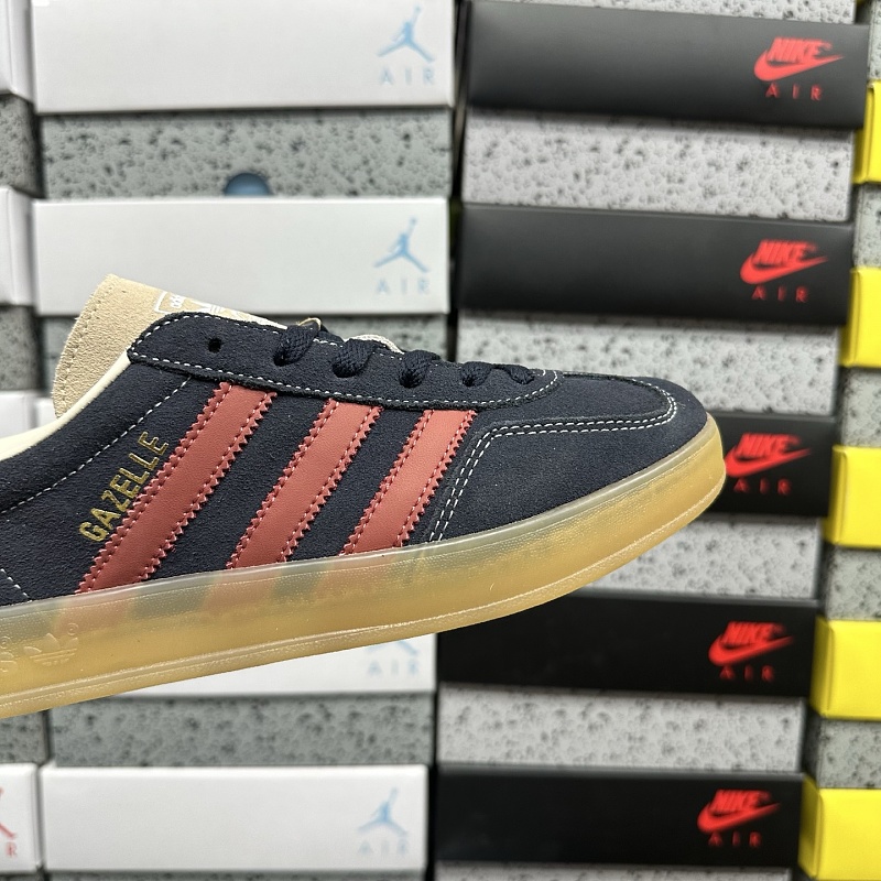 Gazelle Indoor 6