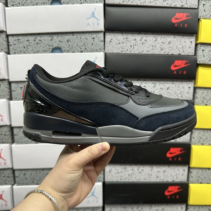J4 Retro 9