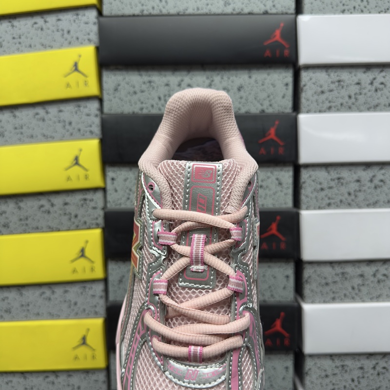 New Balance 740 Sneakers 4