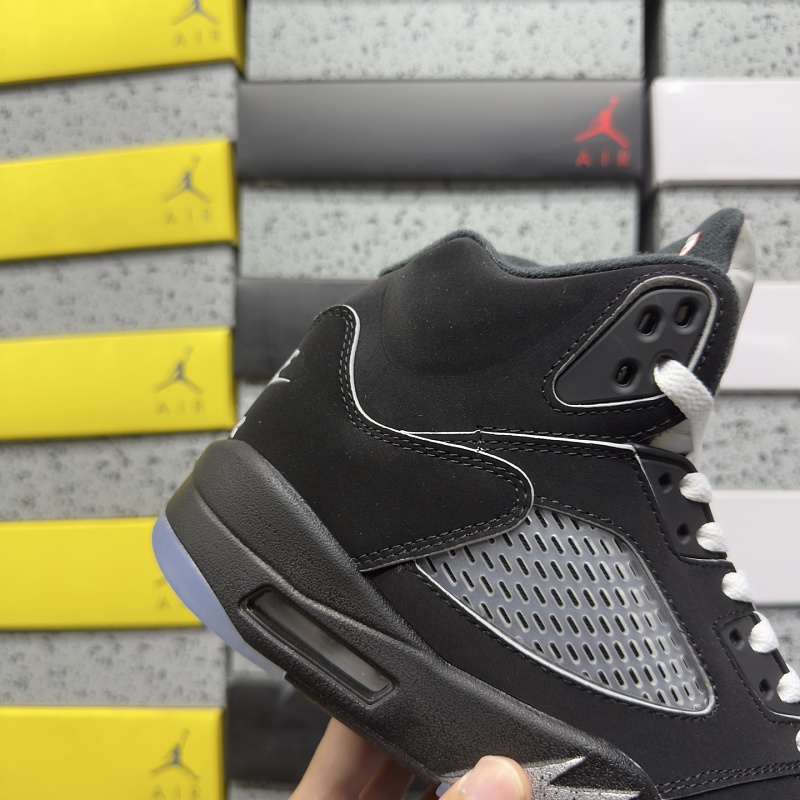 Jordan 5 Sneakers · 6