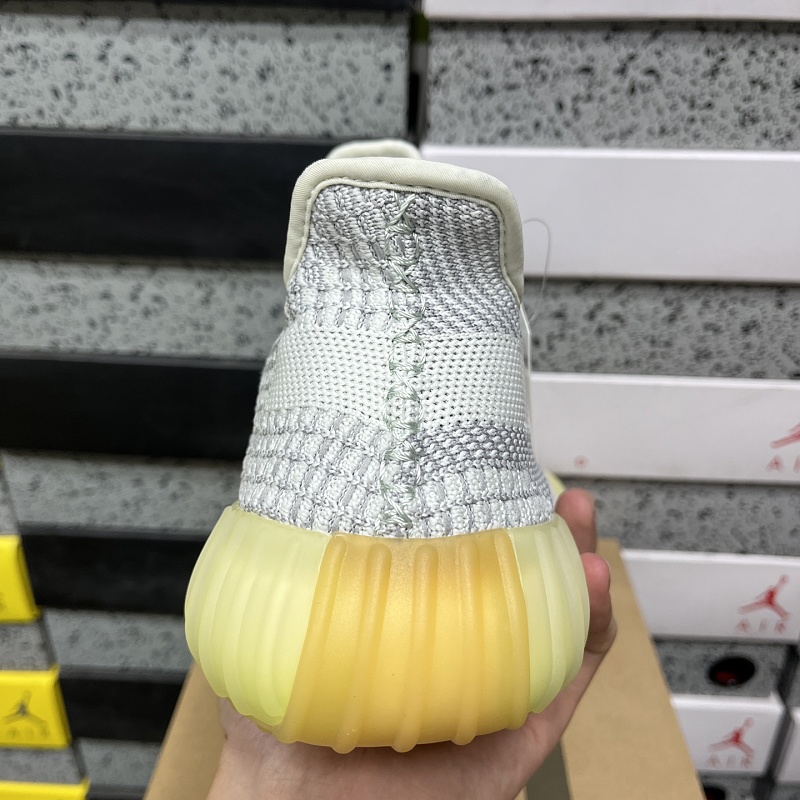 350 Boost V2 · 2