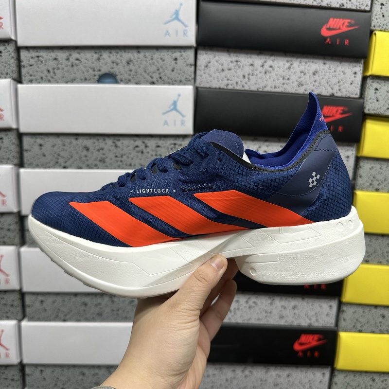 Adizero Adios 4M 8