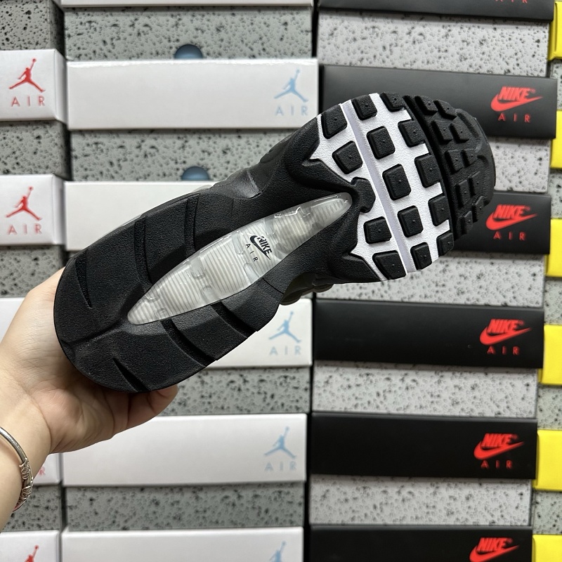 Kz2. Air Max 95 2