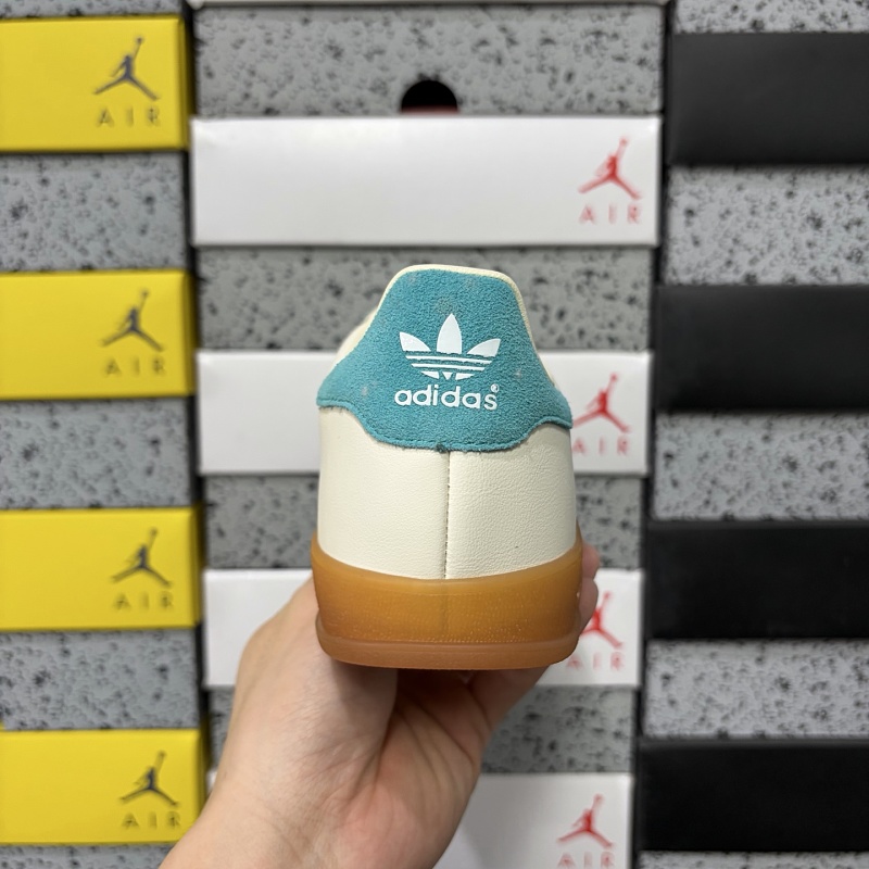 Gazelle Indoor 4