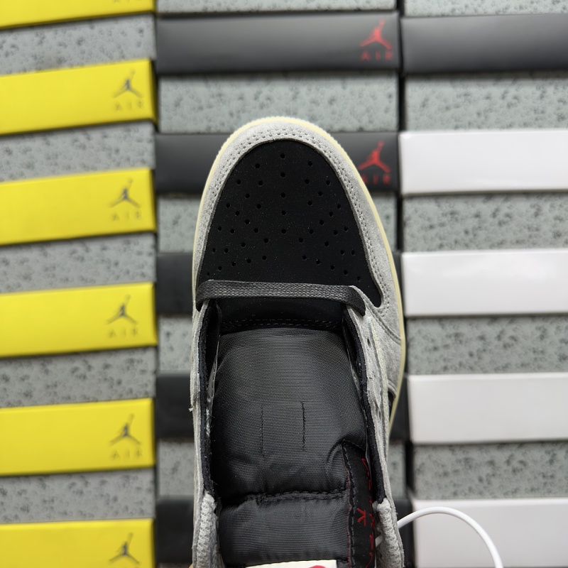 Jordan 1 Sneakers 6