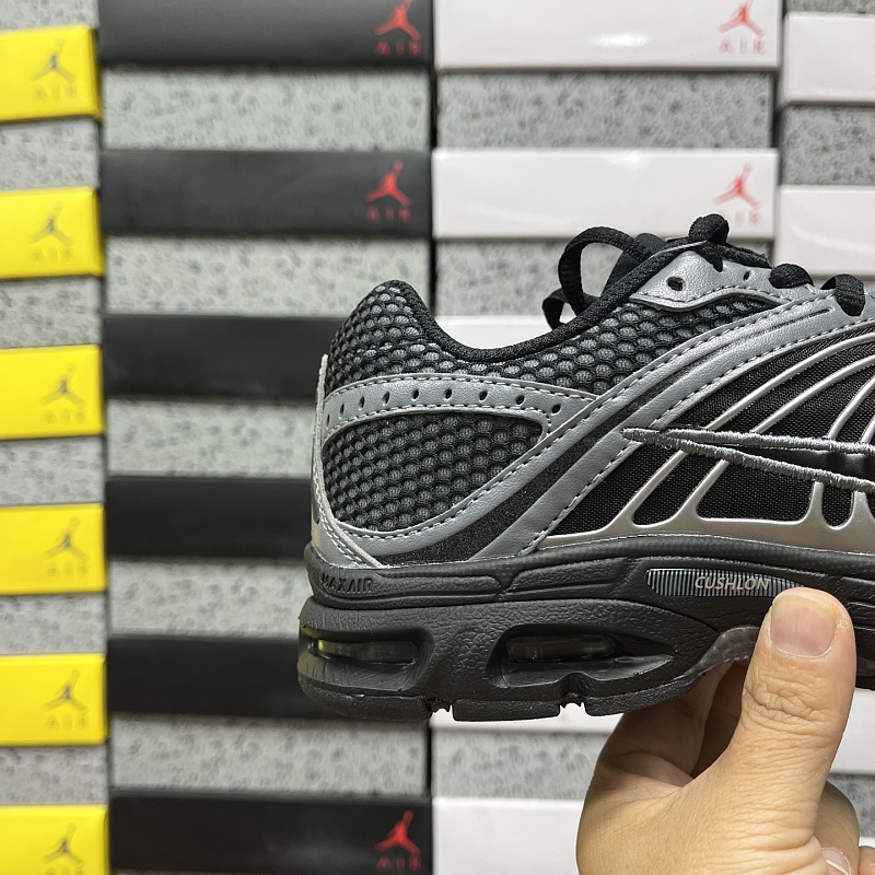 Air Max Moto 2K 7