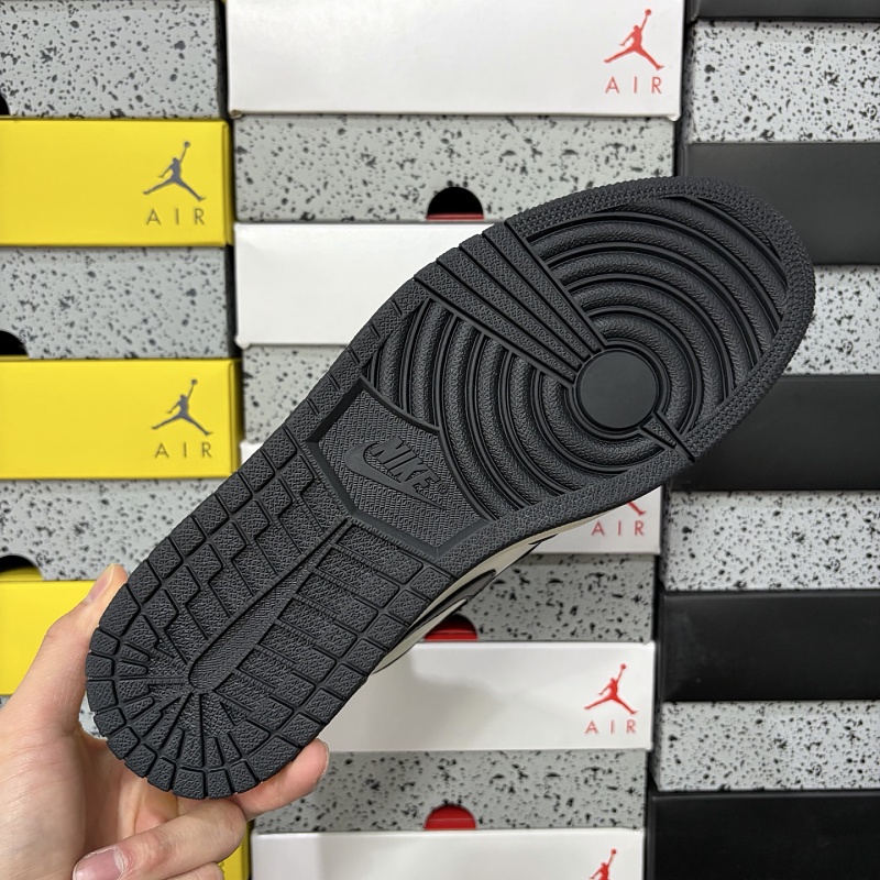 Jordan 1 Sneakers · 5