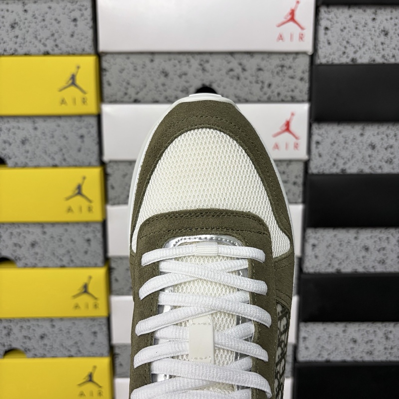 Dior B25 Sneaker 9