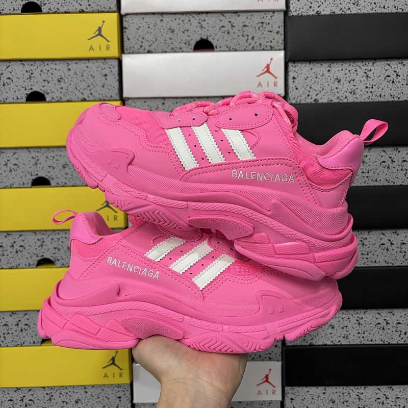 Triple S 5590 · 2