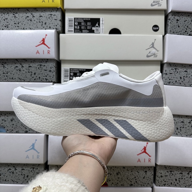 Hyperboost Edge M · 2