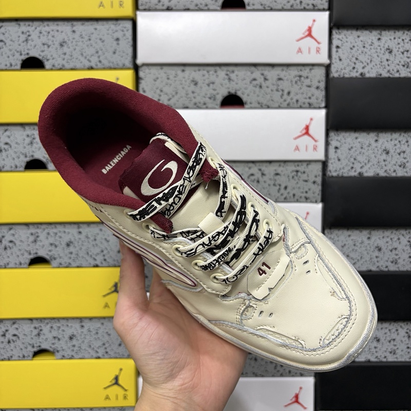 Hamptons Worn-Out 9960 · 3