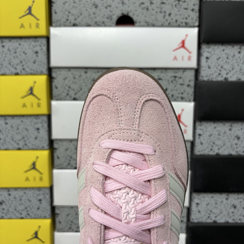 Gazelle Indoor 8