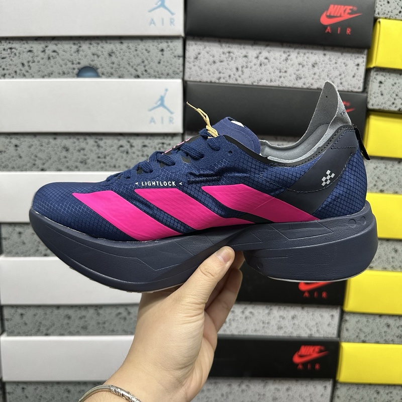 Adizero Adios 4M 8