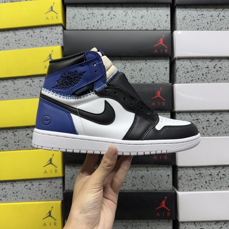 Jordan 1 Sneakers 9
