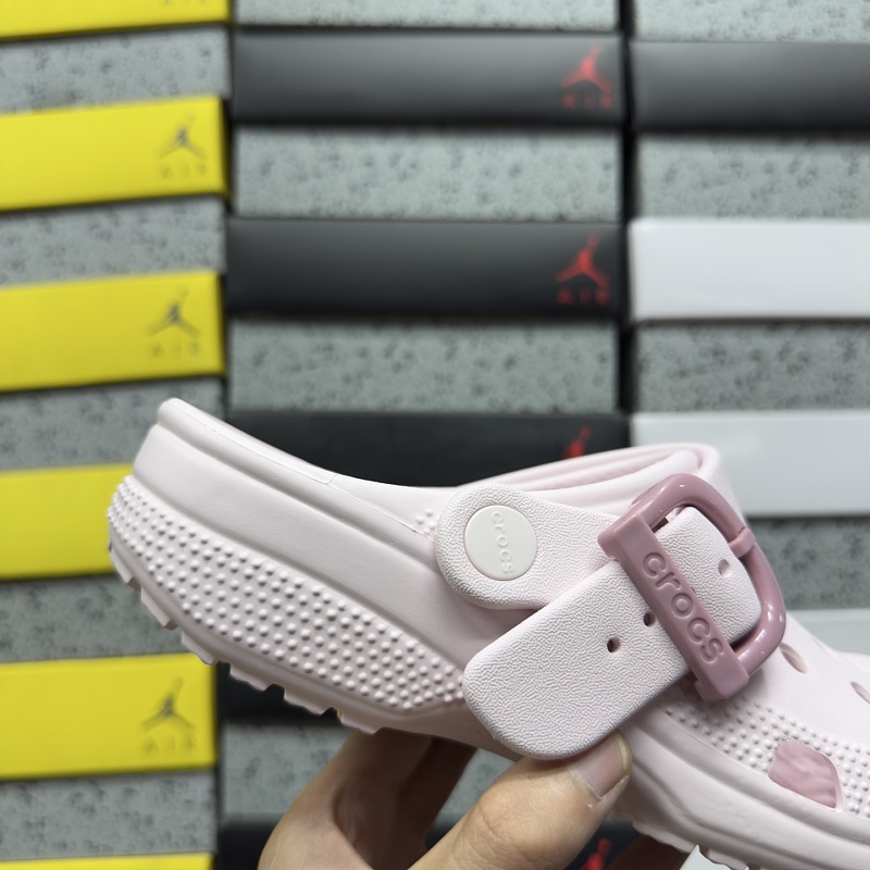 Crocs M3-m7 · 6