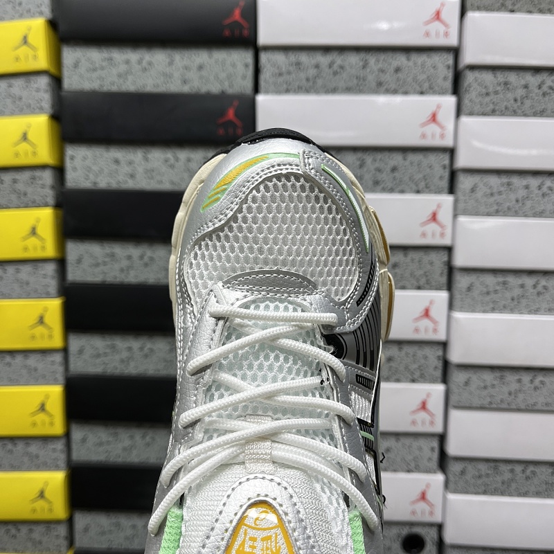 Kayano 12.1 1203A827-100 · 6