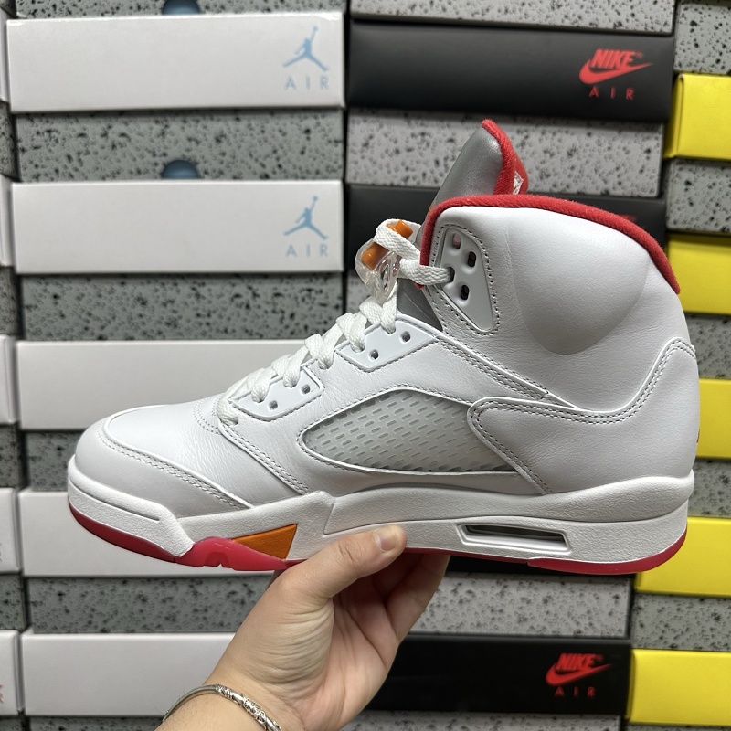Jordan 5 Sneakers 8
