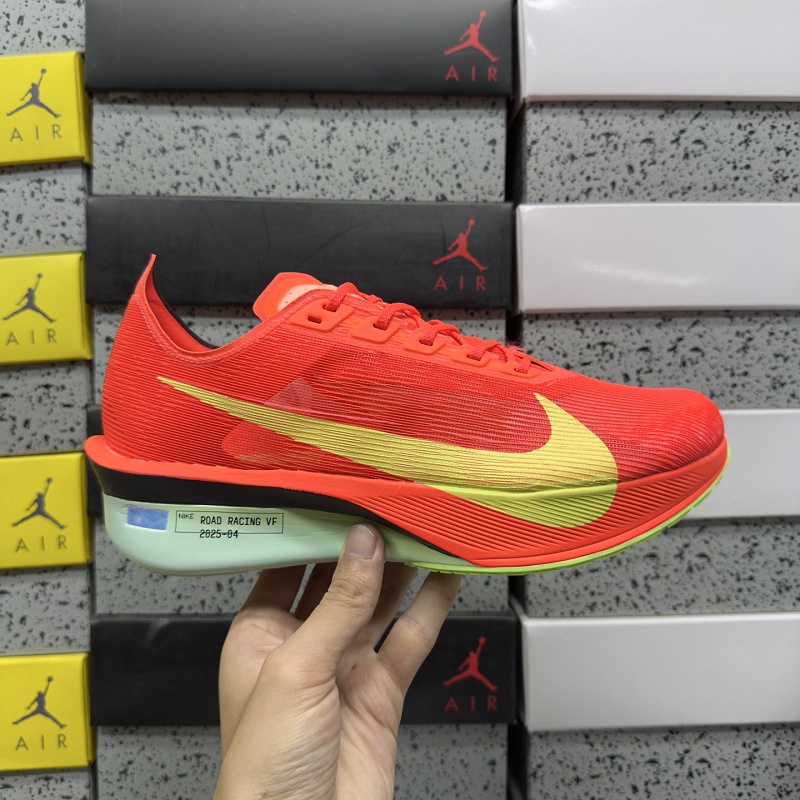 Air Zoom Xvaporfly Next% 4/ 8