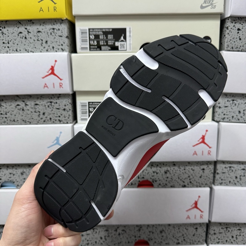 Dior B22 Sneakers 2