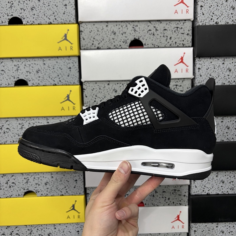 Jordan 4 Sneakers · 4