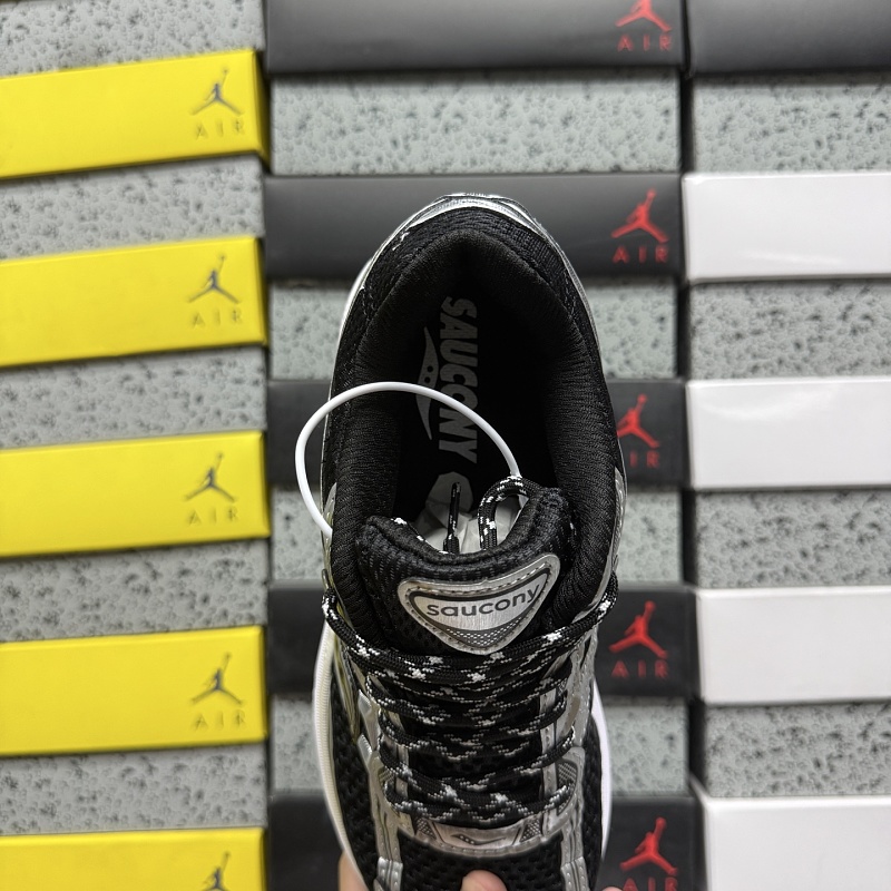 Omni9 · 4