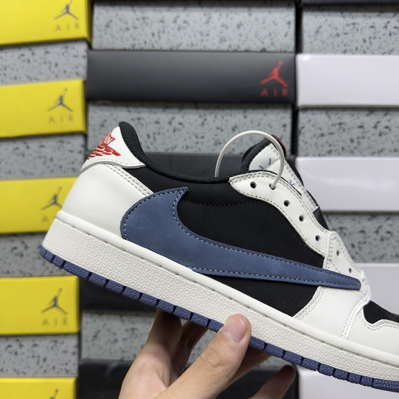 Jordan 1 Sneakers 7