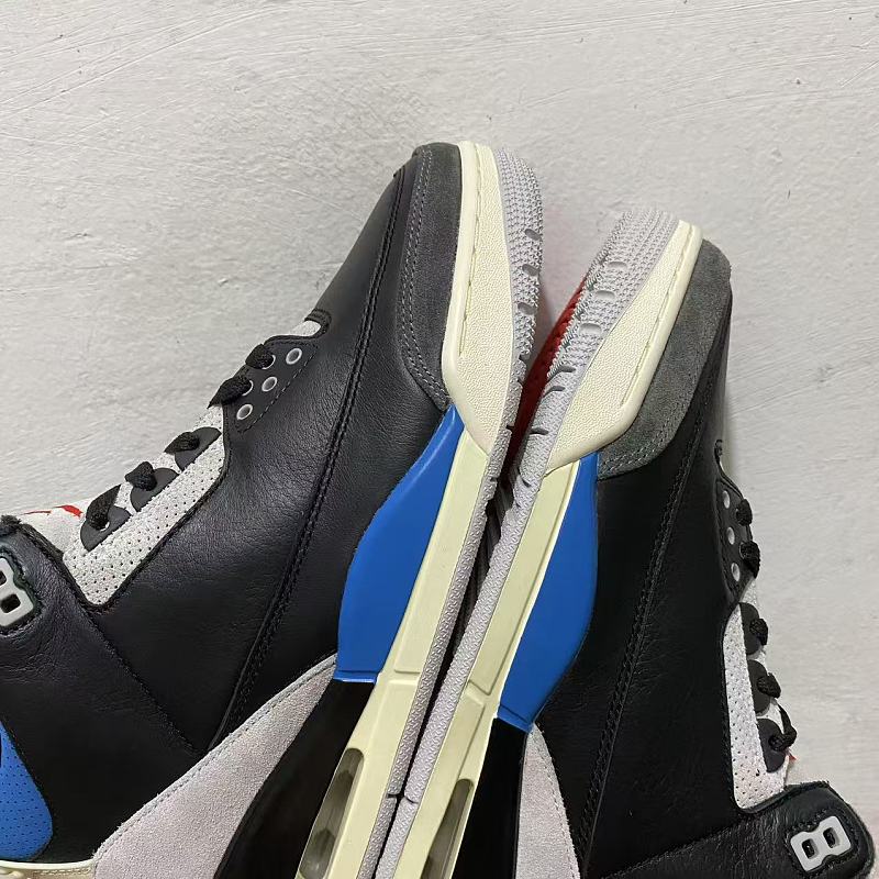Jordan 3 Sneakers 4