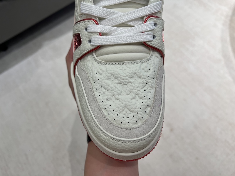 1V Trainer 27 · 3
