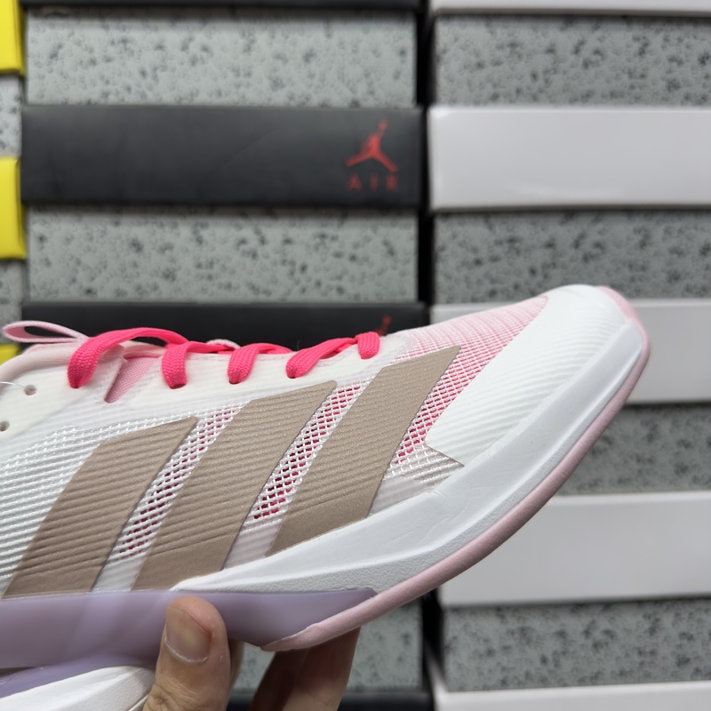 Adizero Ubersonic 5 M 7
