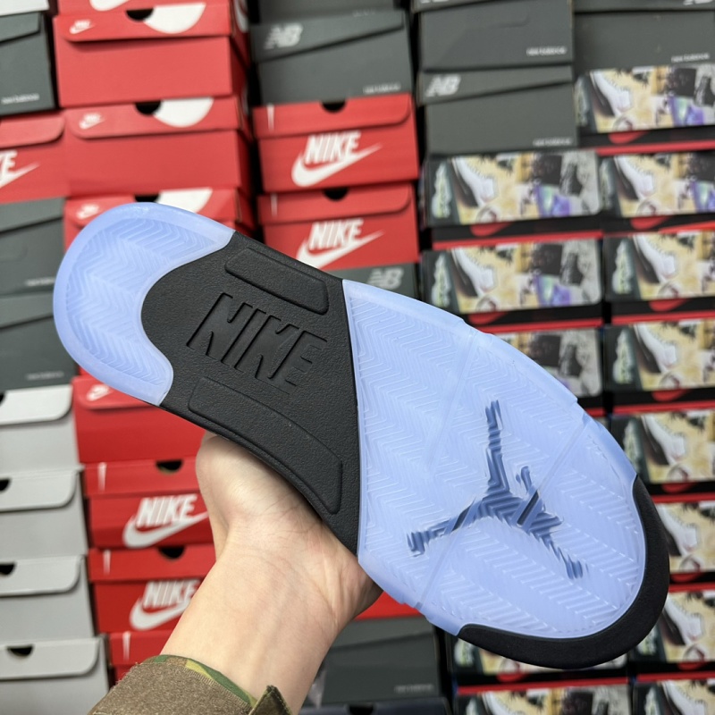 Jordan 5 Sneakers 2