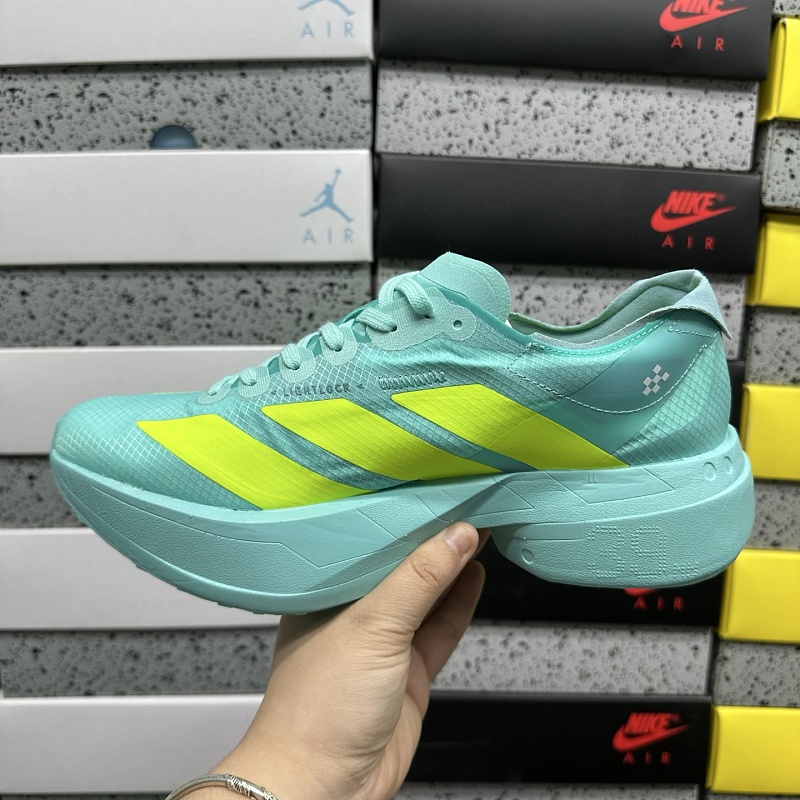 Adizero Adios 4M 8