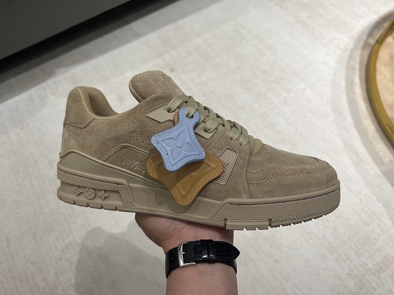 1V Trainer 23 9