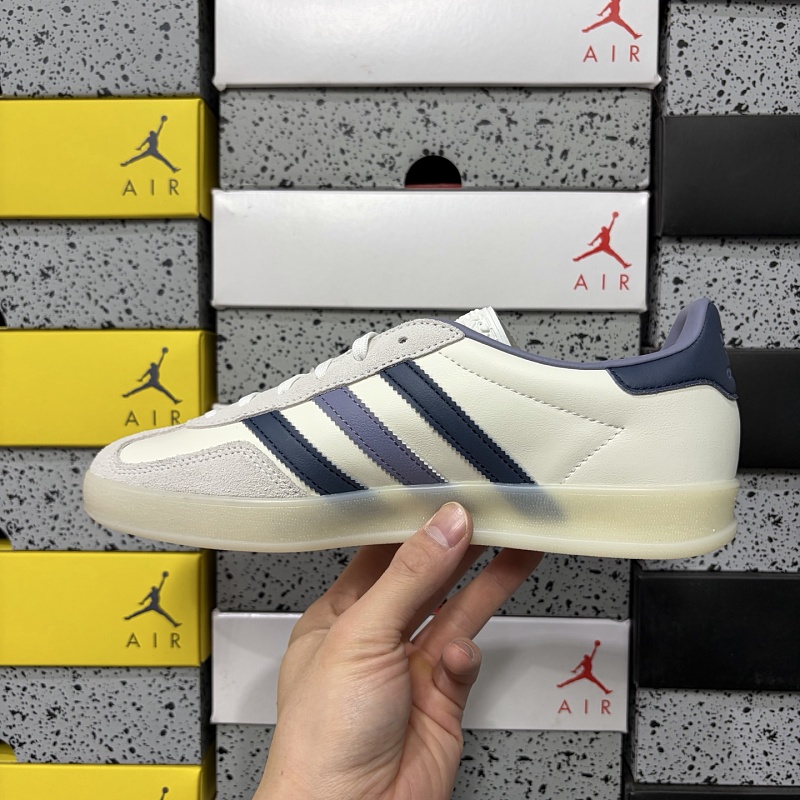 Gazelle Indoor 2
