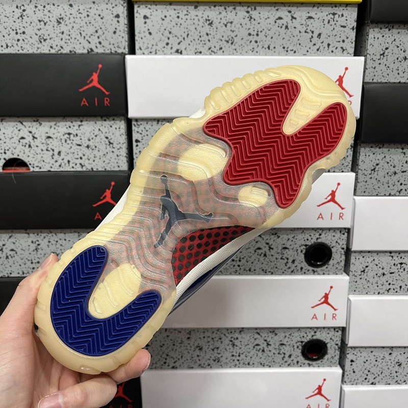 Jordan 11 Sneakers 3