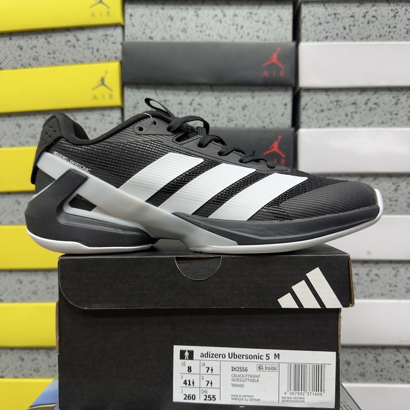 Adizero Ubersonic 5 M 9