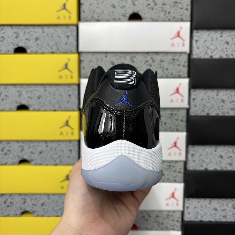 Jordan 11 Sneakers 6
