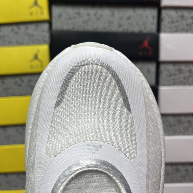Hyperboost Edge M · 6
