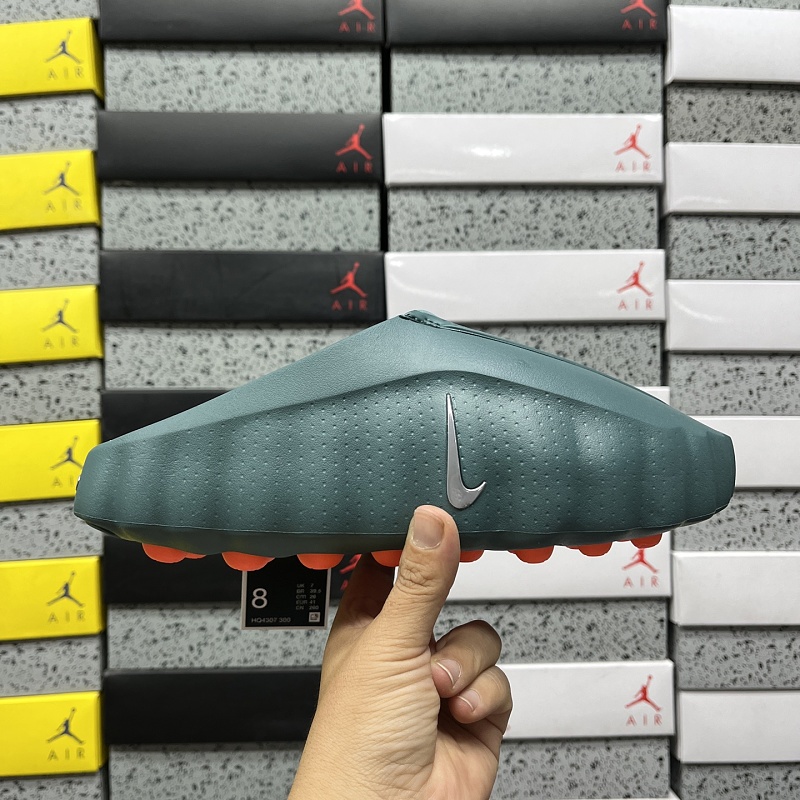 Adidas Sneakers 9