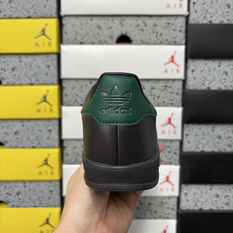 Gazelle Indoor 4