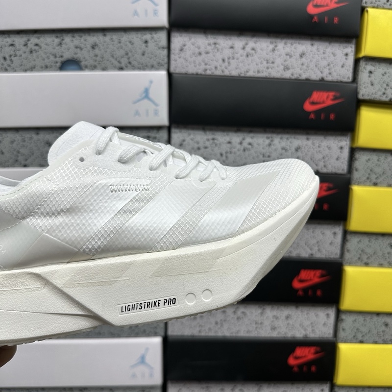 Adizero Adios 4M 6