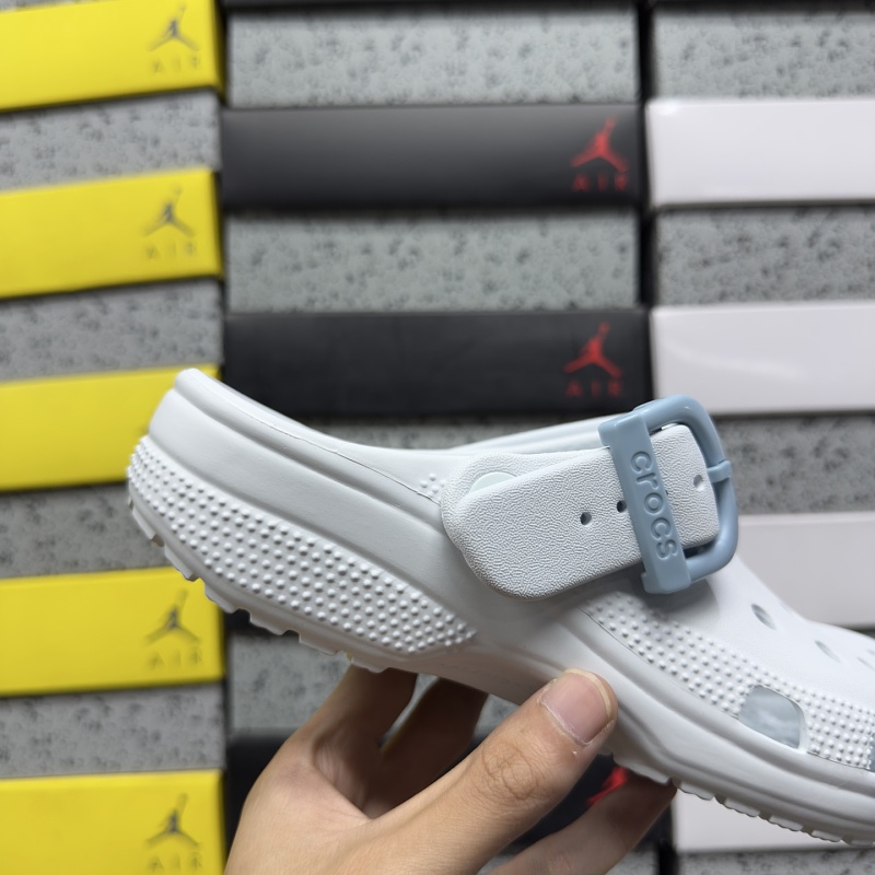 Crocs M3-m7 · 6